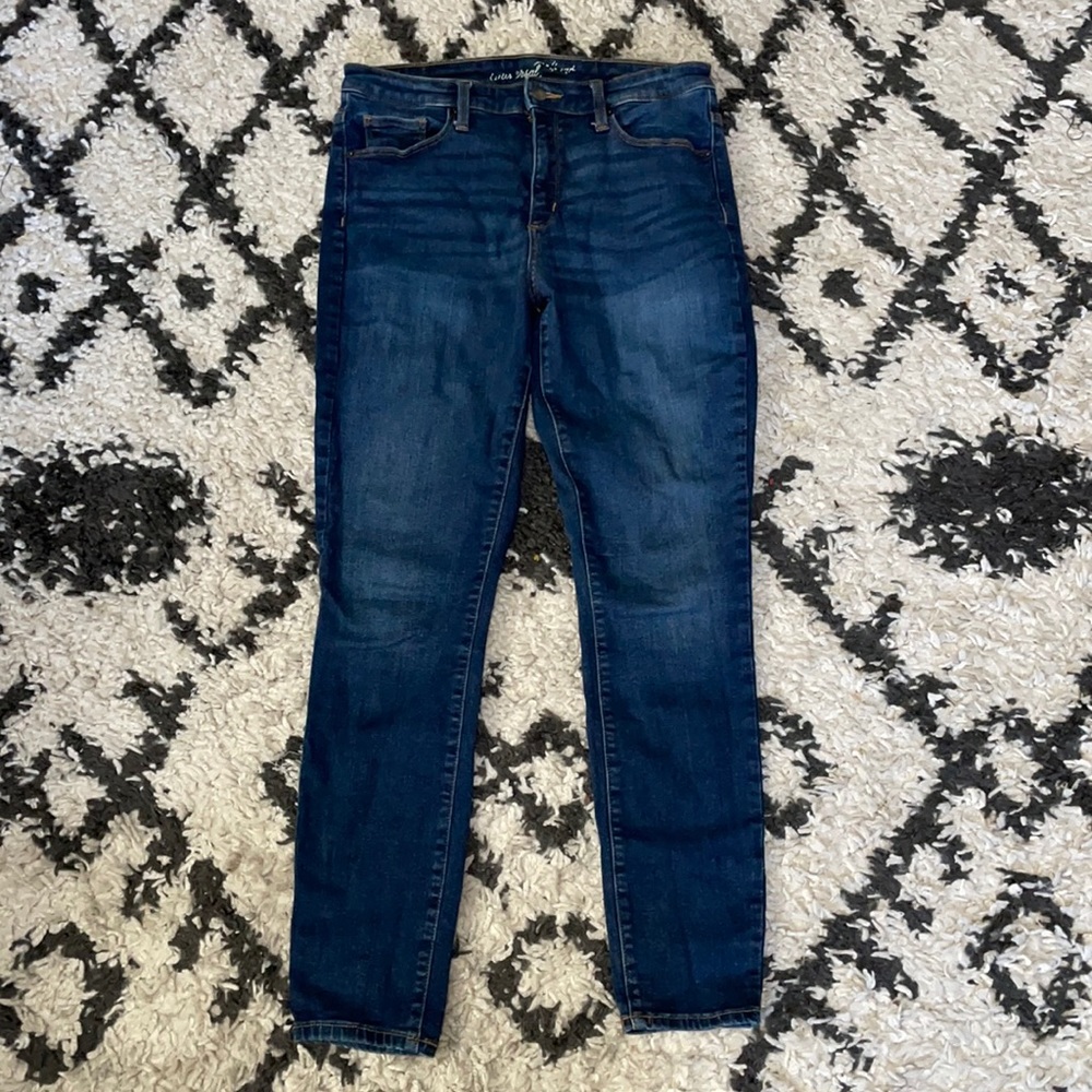 Universal Thread Jeans